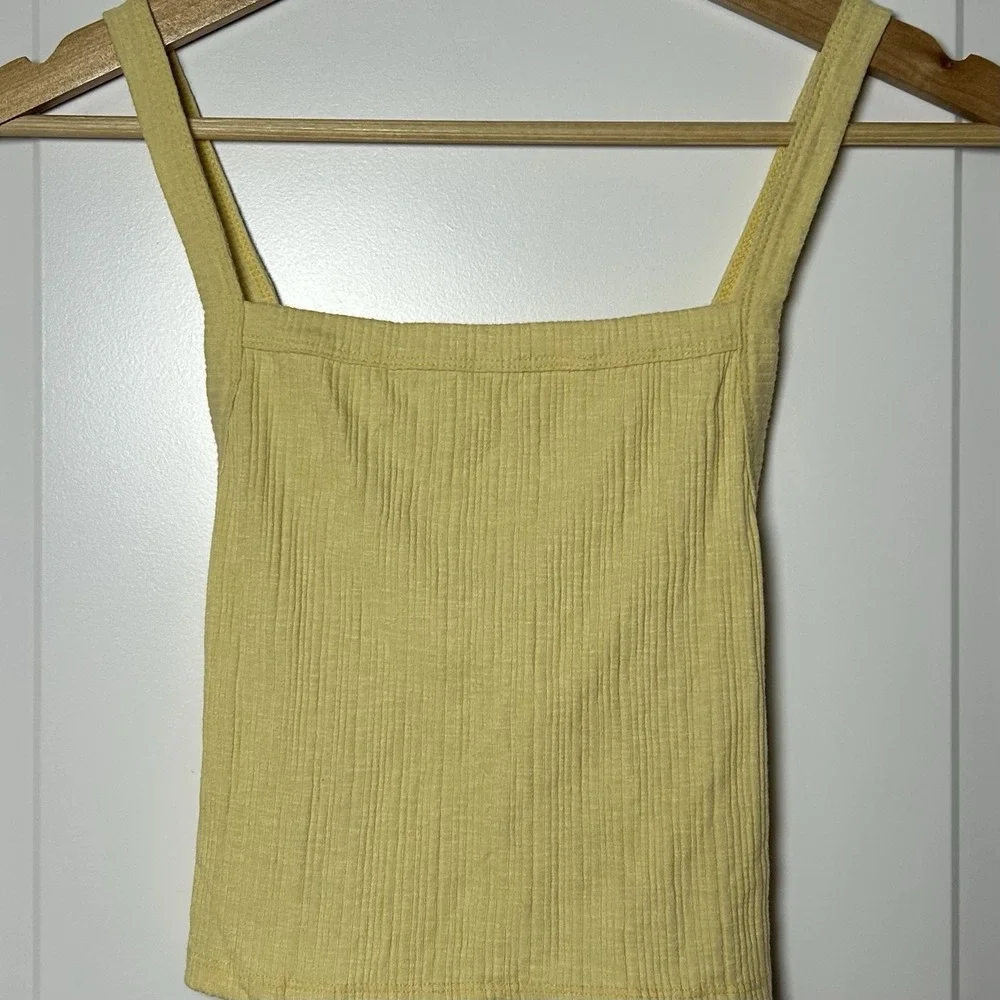American Eagle Butter Yellow Ribbed Textured Square Neck Cross Back Crop Tank